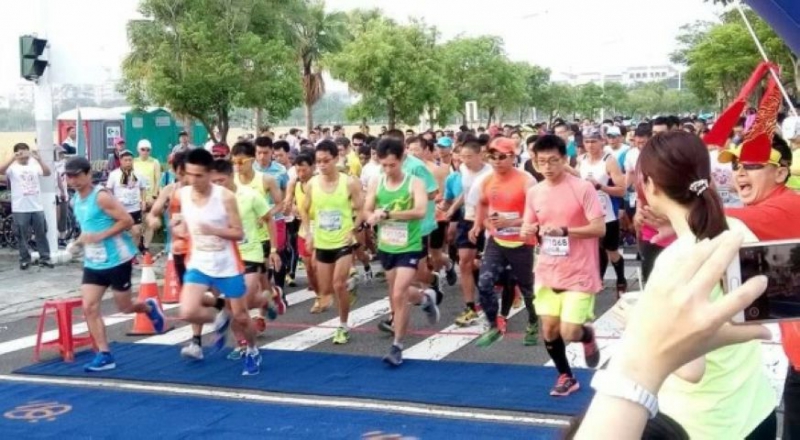 去年嘉縣脊髓損傷者公益路跑在太子大道舉辦，今年改在仁義潭舉行