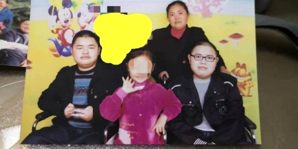 “轮椅兄弟”去世捐献遗体15岁妹妹要扛起一家希望