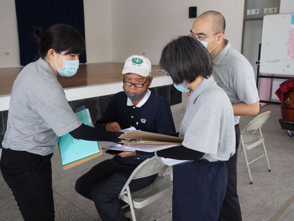 安稳家园美善社区 志工访视LINE上线