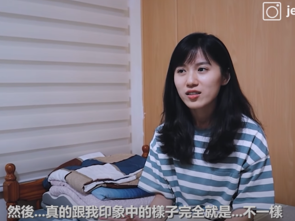 女儿谈起照顾父亲的辛酸。