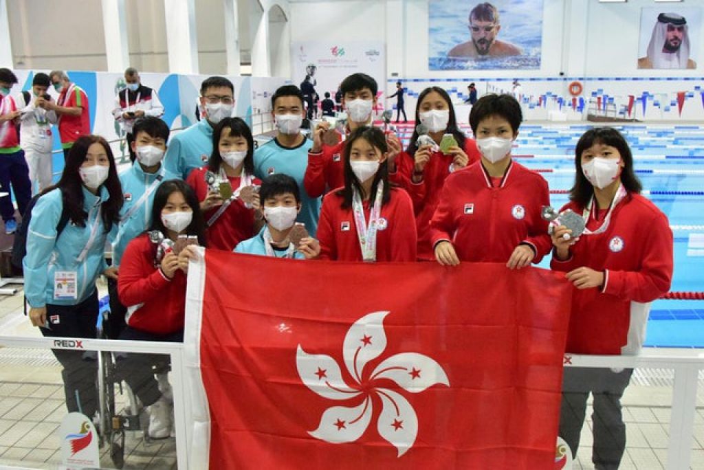 泳隊在4日賽事合共為港取得6金8銀6銅，共22面獎牌，成績驕人。