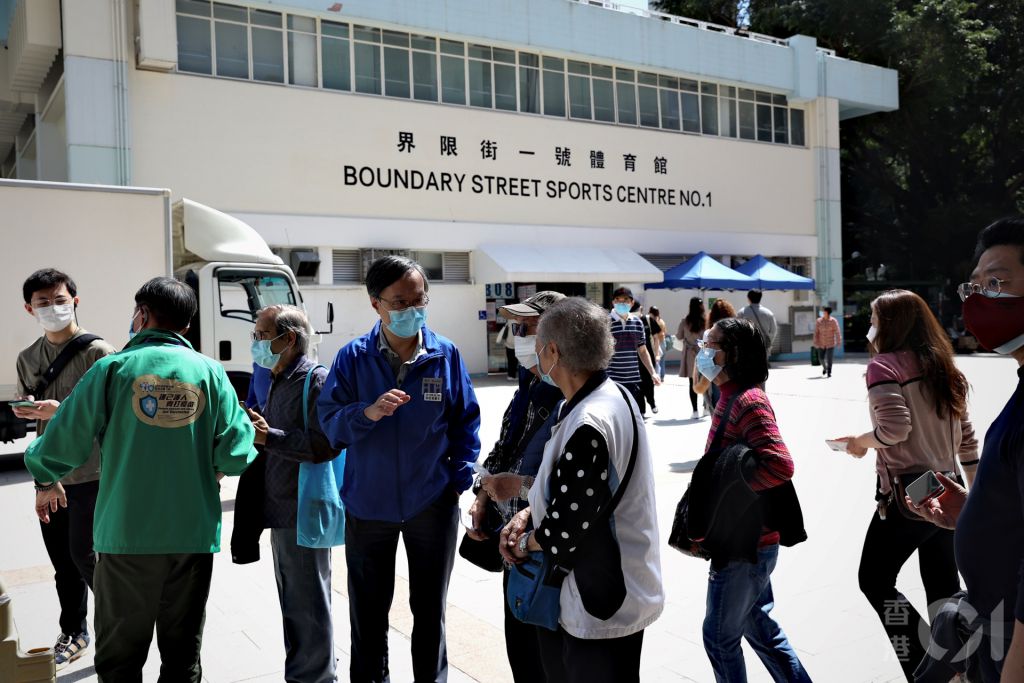 接種首劑疫苗人數在3月1日突破600萬，12歲或以上居民比率料日內達90%。