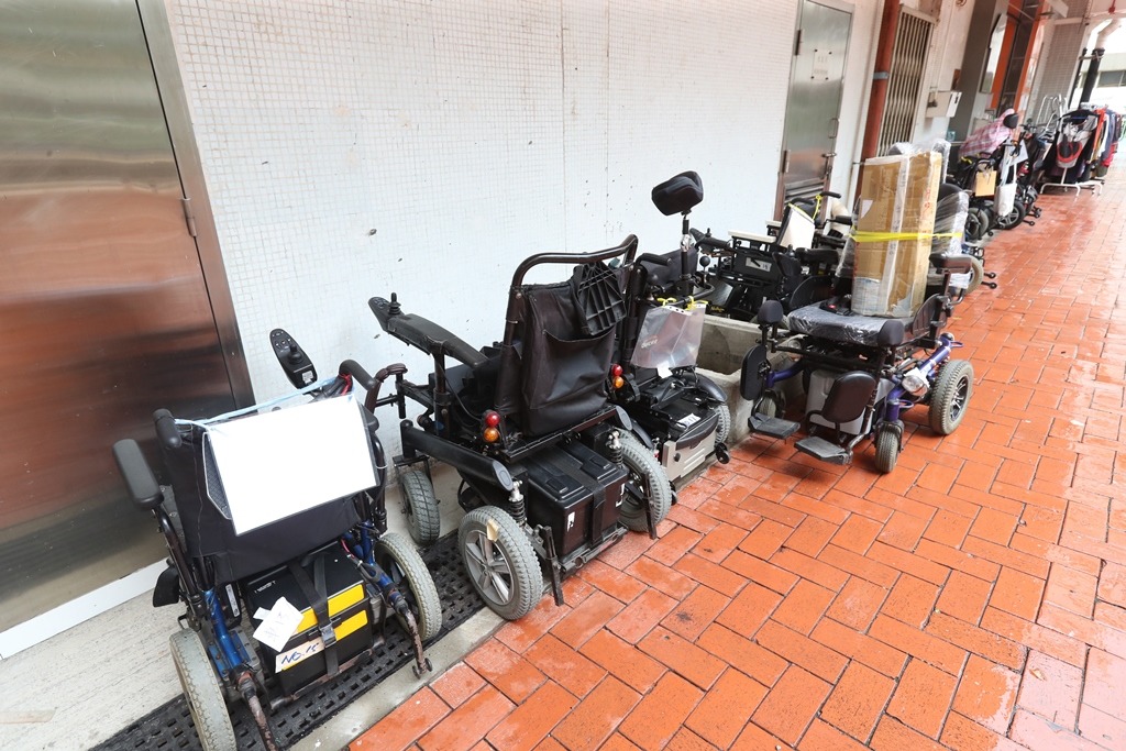 協會已收到不少捐贈輪椅，現呼籲大眾捐出輪椅電池。