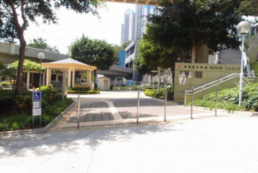 Choi Wan Road Sitting-out Area